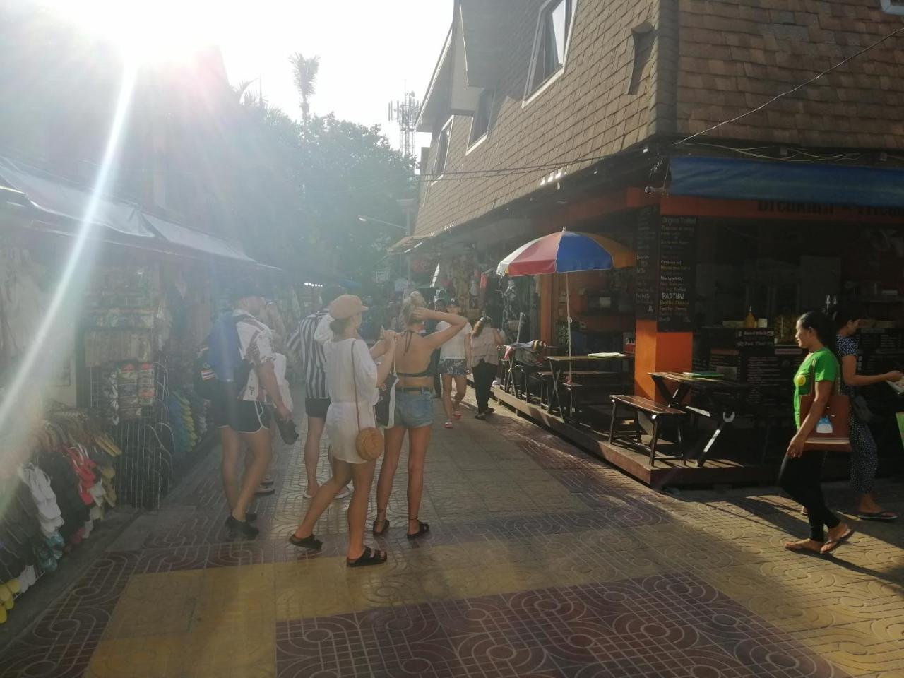 Neverland Dorm Phi Phi Adaları Dış mekan fotoğraf