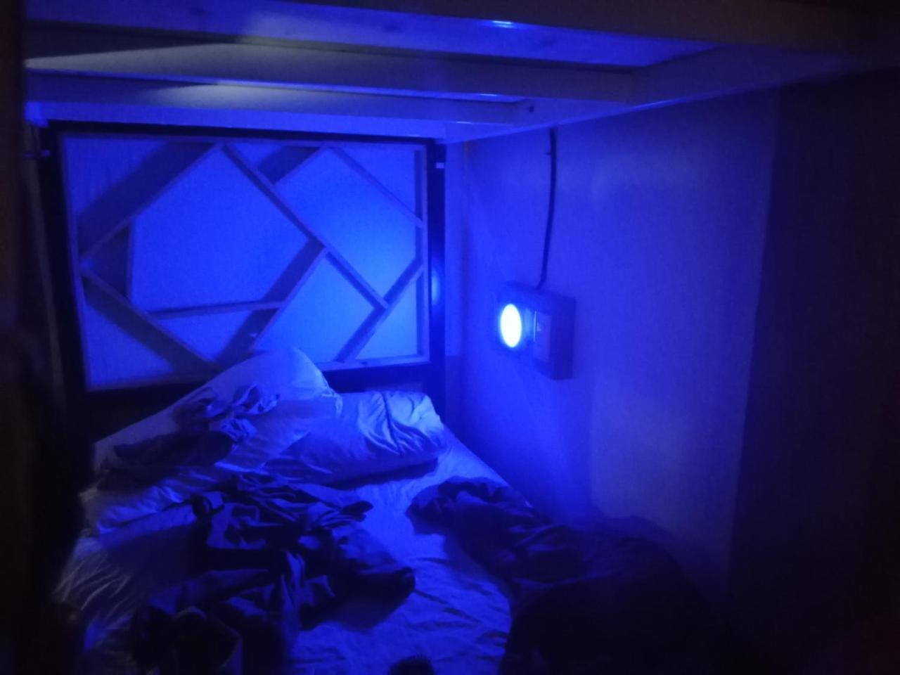 Neverland Dorm Phi Phi Adaları Dış mekan fotoğraf